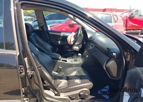 2006 Mercedes-Benz C 230 Sport из США, поврежденный, VIN WDBRF52HX6F749740